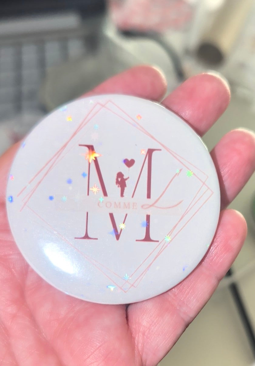 🎉 Badges 5.7cm – Personnalisés, brillants et irrésistibles