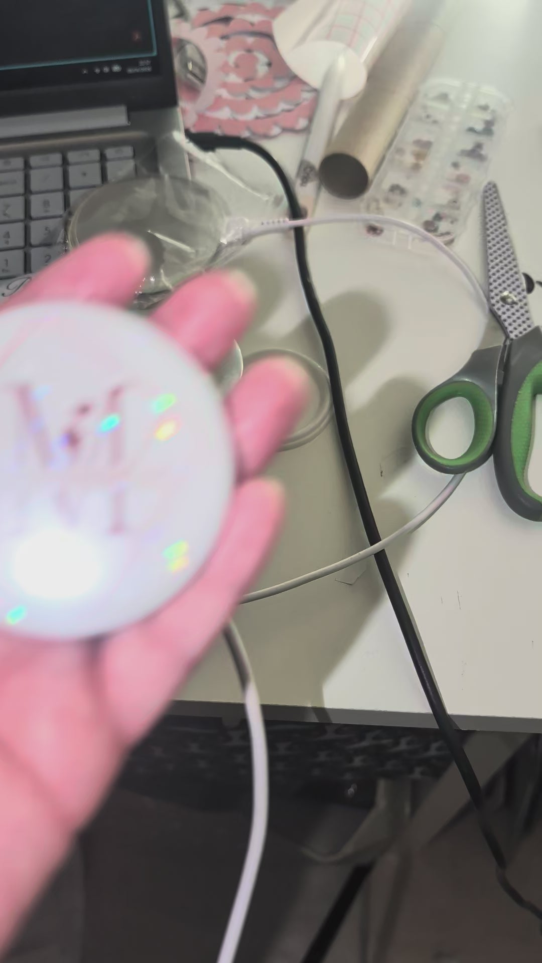 🎉 Badges 5.7cm – Personnalisés, brillants et irrésistibles
